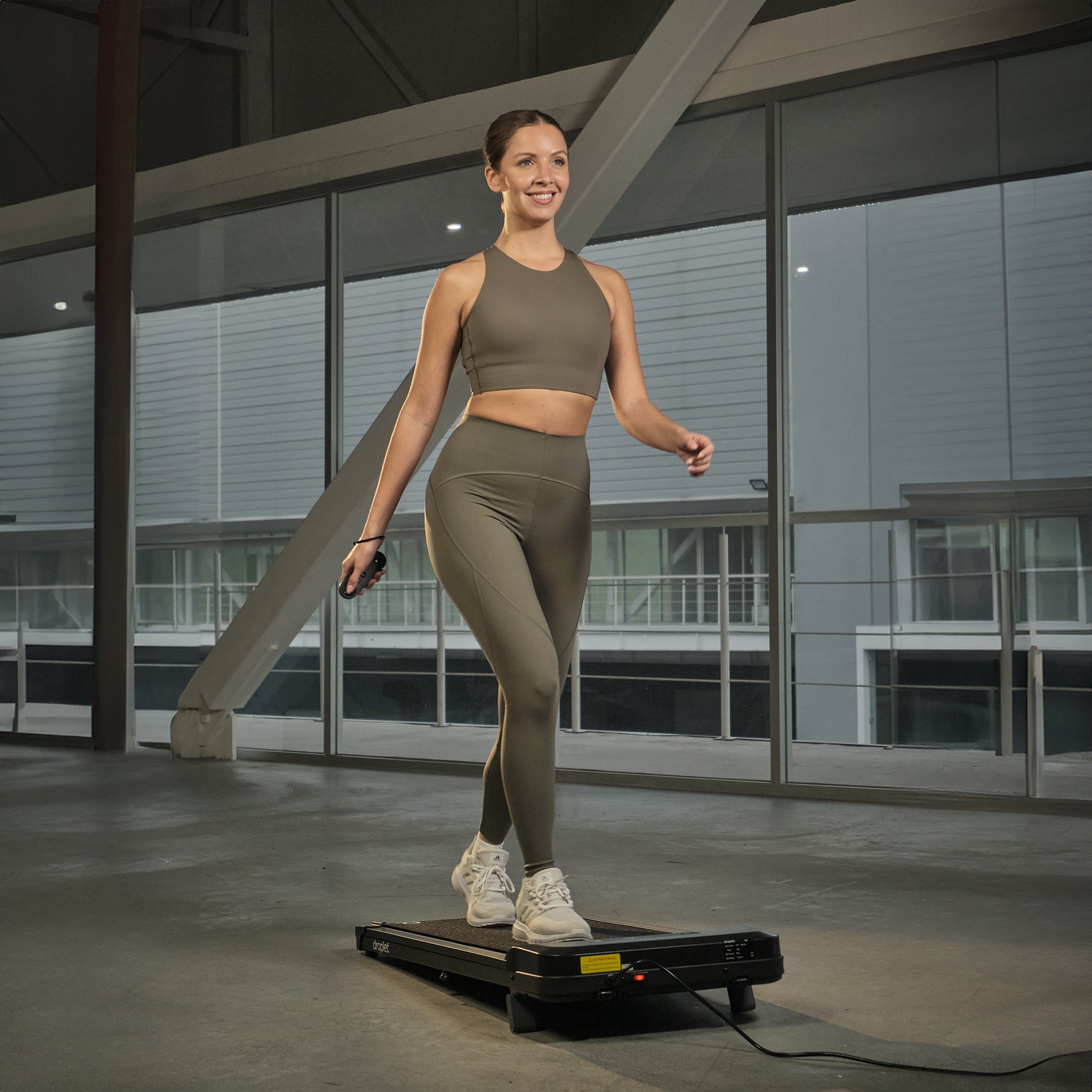 Caminadora Compacta W6